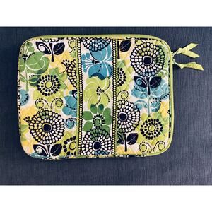 Authentic Vera Bradley Quilted Laptop Case Green Floral LIMES UP print RETIRED